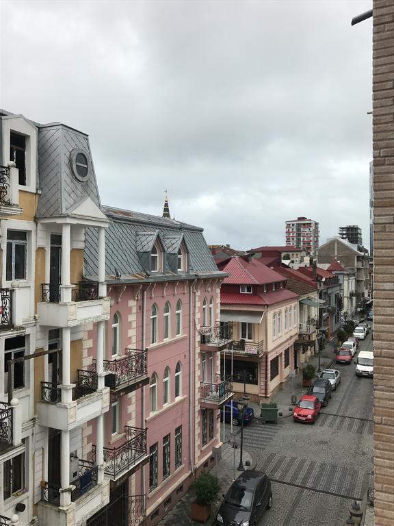 Piazza Apartment Batumi Exterior foto